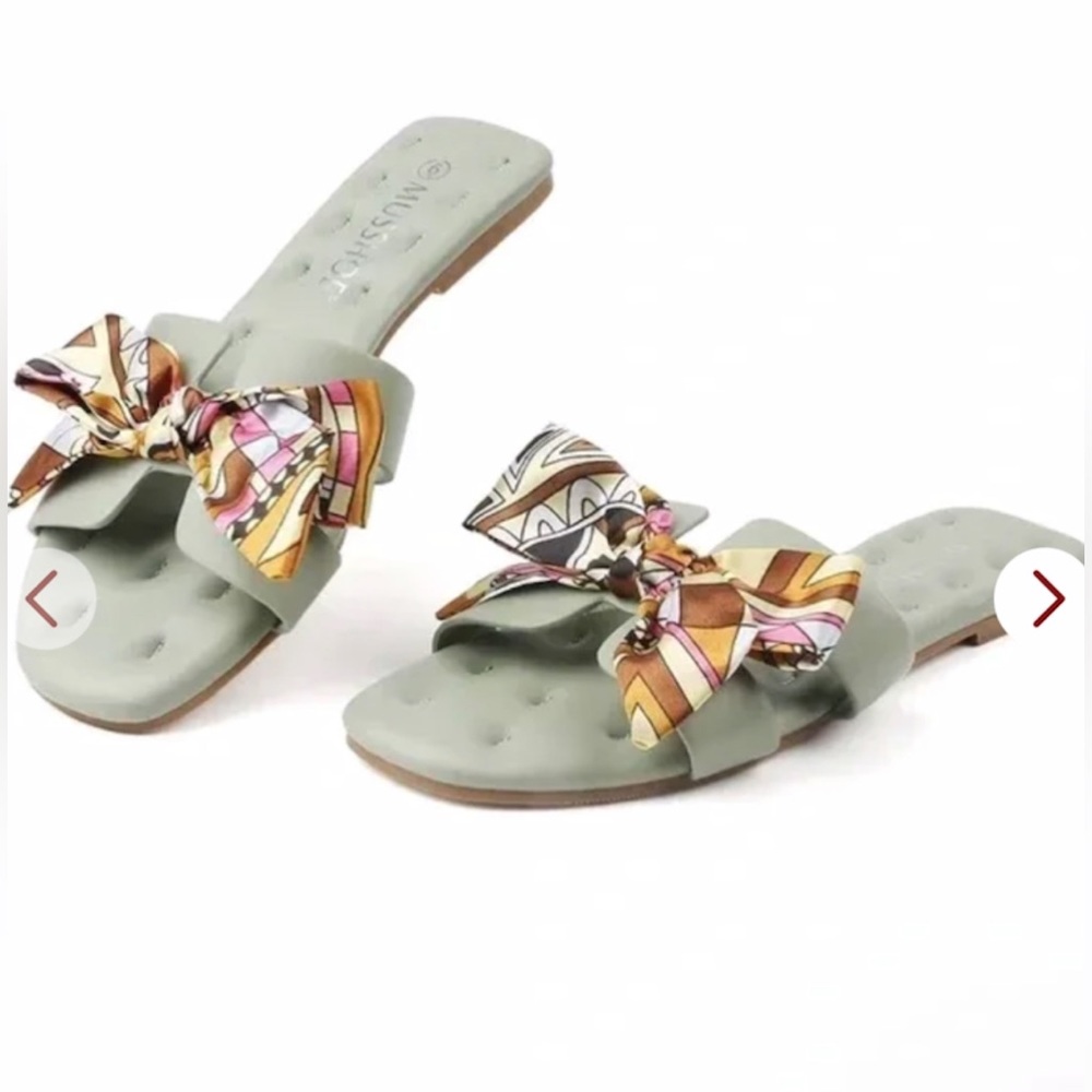 MUSSHOE Bowknot Flat Sandals | Size 5
